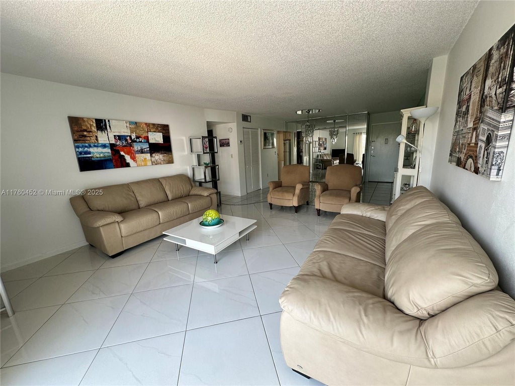 17800 Atlantic Blvd 509, Sunny Isles Beach