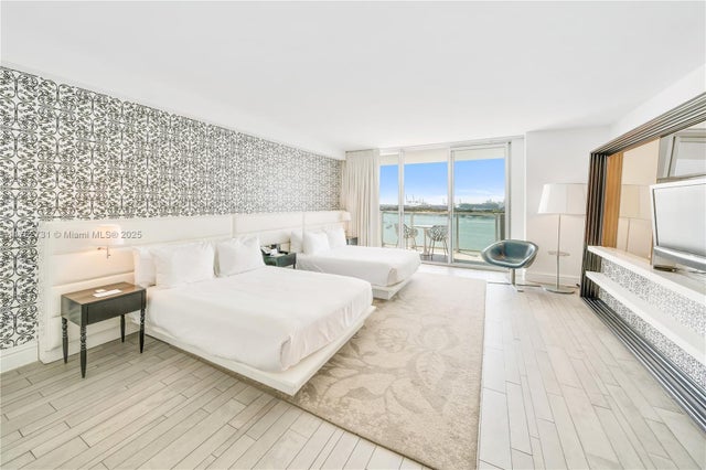 1 of 13 - 1100 West Ave 1212, Miami Beach, FL