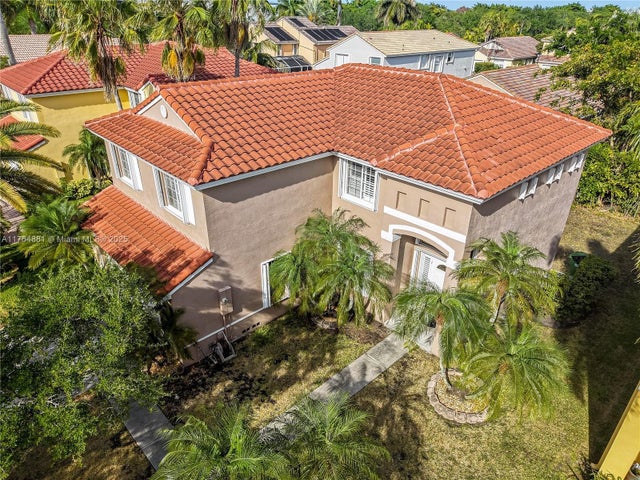 1 of 38 - 323 Sw 190th Ter, Pembroke Pines, FL