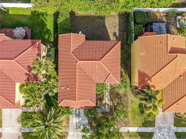 3 of 38 - 323 Sw 190th Ter, Pembroke Pines, FL