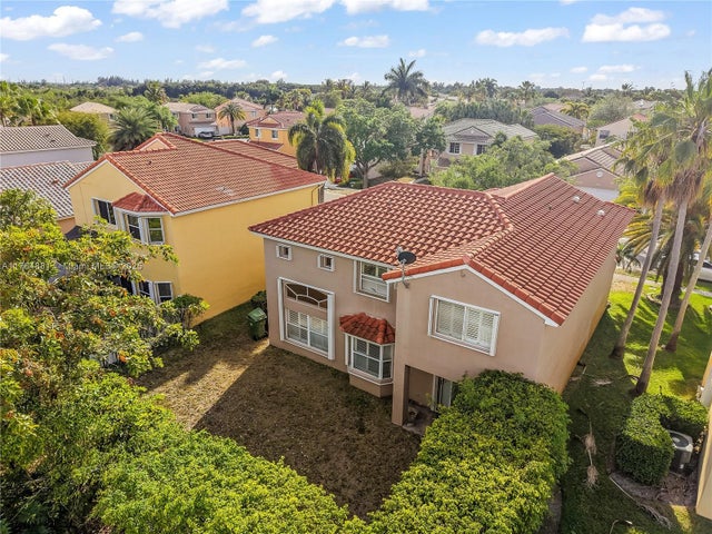4 of 38 - 323 Sw 190th Ter, Pembroke Pines, FL