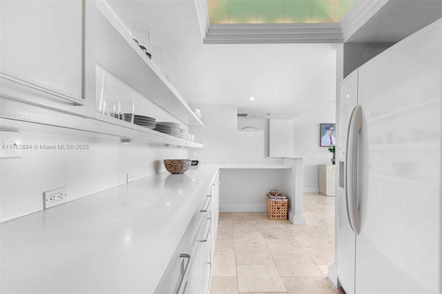 4 of 19 - 20 Island Ave 1509, Miami Beach, FL