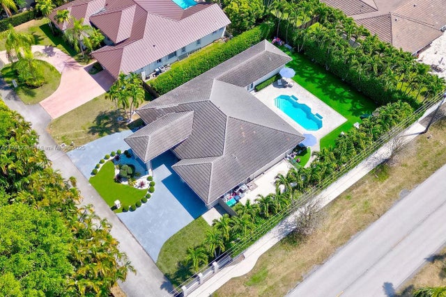 3 of 39 - 10190 Sw 114th Ter, Miami, FL