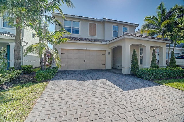 2 of 61 - 1575 Bursera Ter, Hollywood, FL
