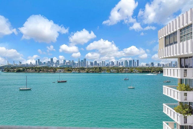 1 of 47 - 800 West Ave 931, Miami Beach, FL