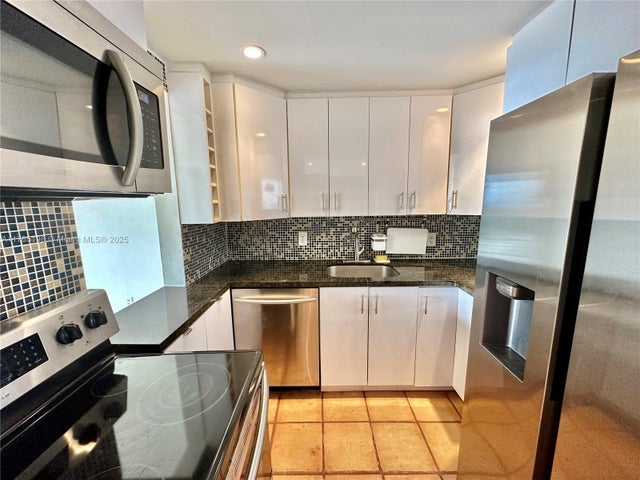 1 of 19 - 2350 Ne 135th St 1101, North Miami, FL