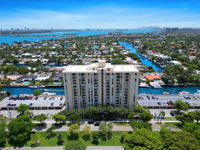 2 of 19 - 2350 Ne 135th St 1101, North Miami, FL