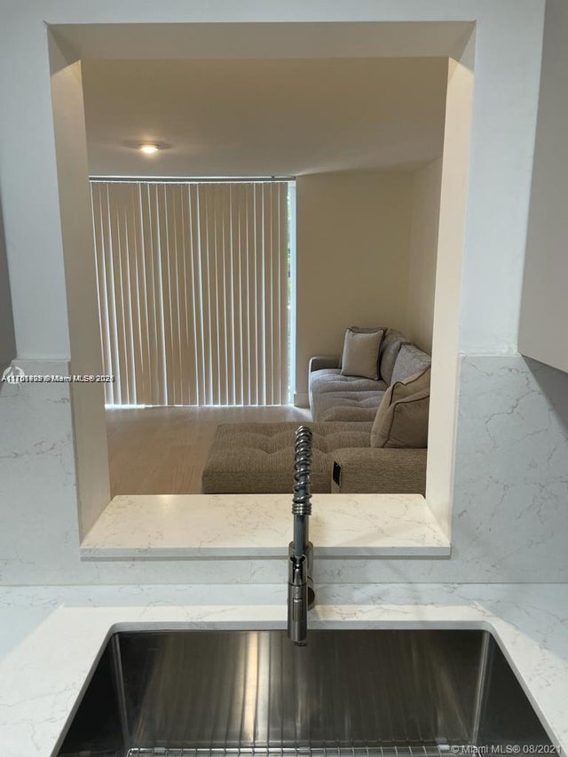 3 of 14 - 1720 Nw N River Dr 503, Miami, FL