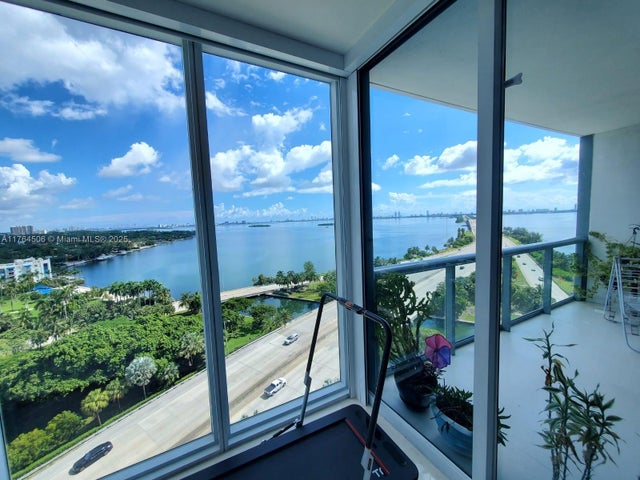 2 of 14 - 601 Ne 36th St 1310, Miami, FL