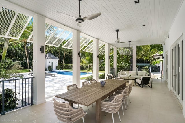 1 of 67 - 4550 Sunset Dr, Coral Gables, FL