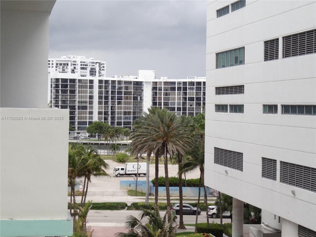 2 of 38 - 3725 S Ocean Dr 607, Hollywood, FL