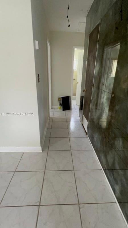 5 of 14 - 630 Nw 60th Ct, Miami, FL