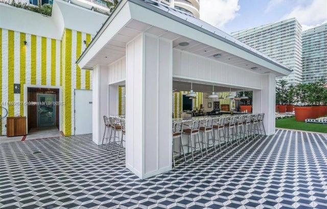 4 of 23 - 1300 S Miami Ave 3108, Miami, FL
