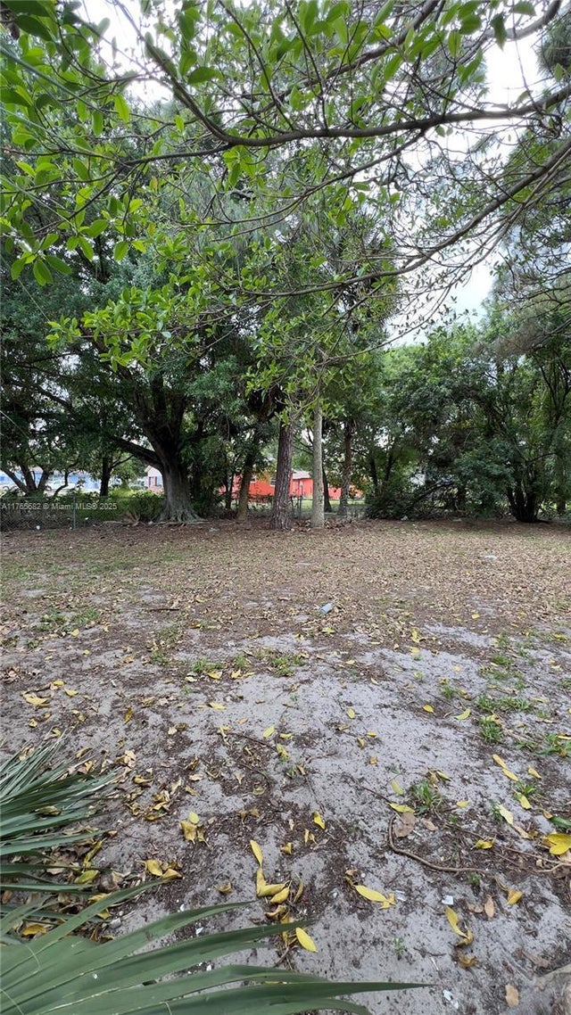 5 of 30 - 607 N 19th St, Fort Pierce, FL