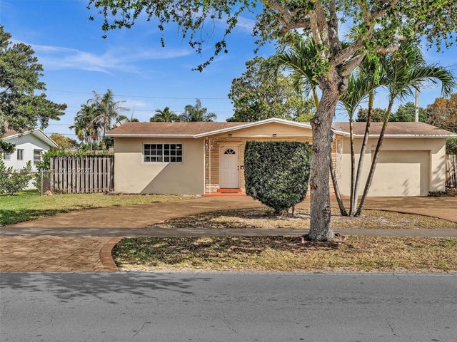 1 of 53 - 4401 Johnson St, Hollywood, FL