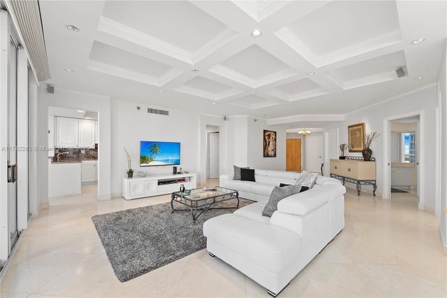 4 of 44 - 21150 Point Pl 1102, Aventura, FL