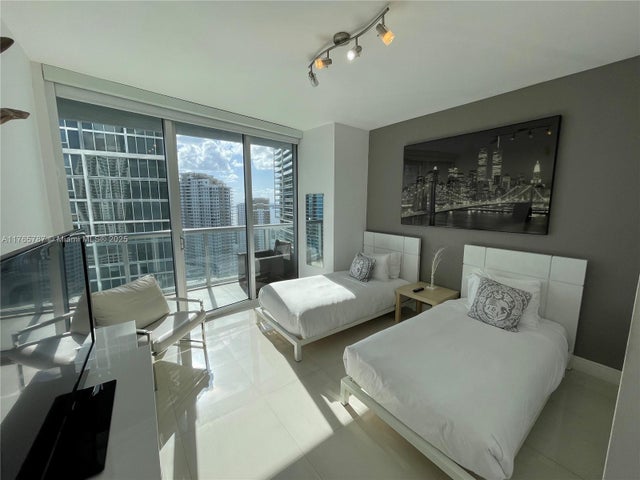 4 of 26 - 485 Brickell Ave 2602, Miami, FL