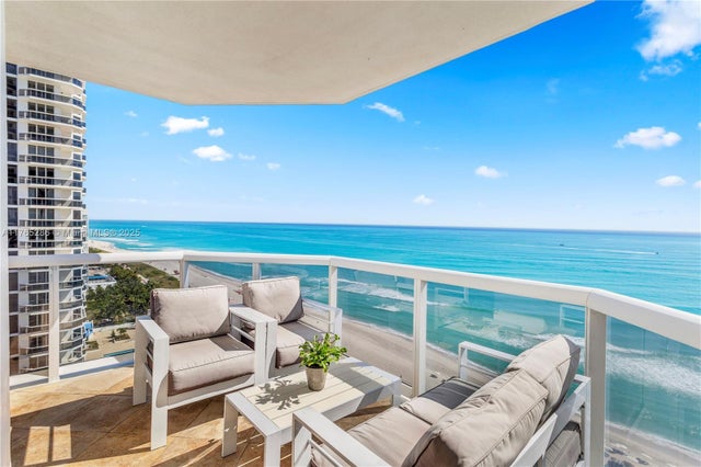 1 of 33 - 4775 Collins Ave 2101, Miami Beach, FL