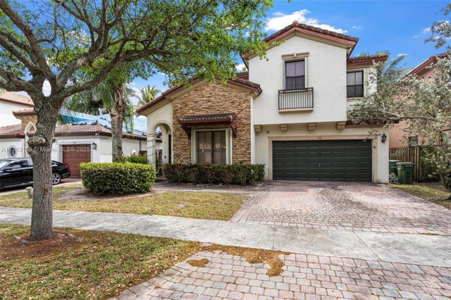 1 of 24 - 601 Se 37th Pl, Homestead, FL