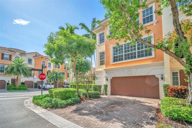 1 of 48 - 616 Ne Venezia Lane 616, Boca Raton, FL