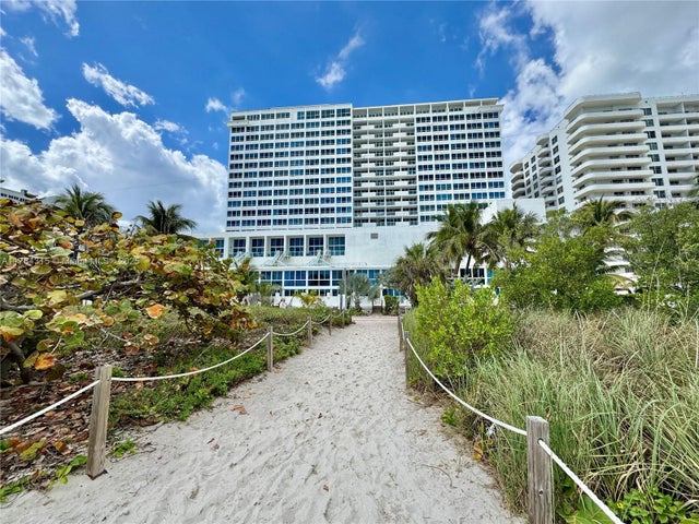 3 of 24 - 5445 Collins Ave Th-11, Miami Beach, FL