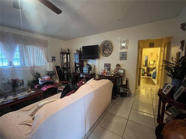 5 of 26 - 12665 Ne 16th Ave 15, North Miami, FL