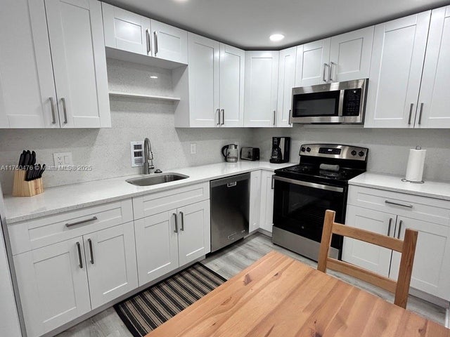 1 of 38 - 4001 S Ocean Dr 4g, Hollywood, FL