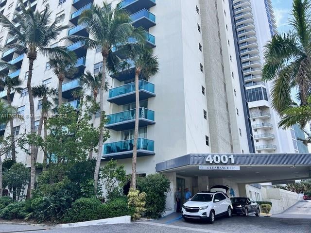 3 of 38 - 4001 S Ocean Dr 4g, Hollywood, FL