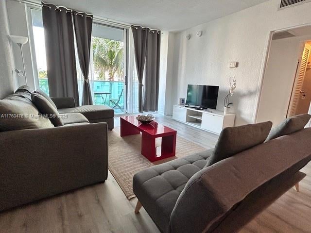 5 of 38 - 4001 S Ocean Dr 4g, Hollywood, FL