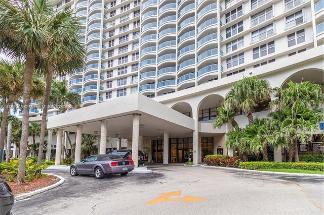 3 of 46 - 3800 S Ocean Dr 508, Hollywood, FL