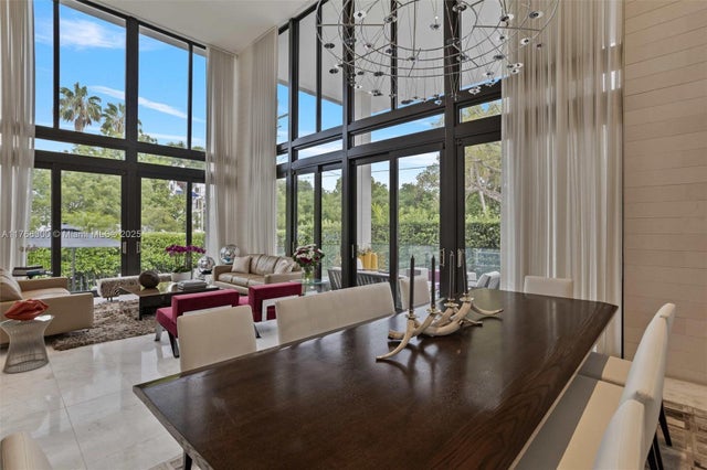 5 of 71 - 610 Harbor Cir, Key Biscayne, FL