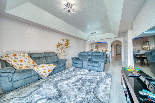3 of 34 - 10700 Nw 66th St 309, Doral, FL