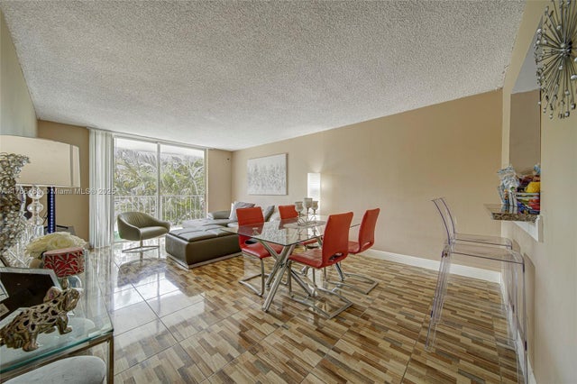2 of 26 - 494 Nw 165th St Rd C-205, Miami, FL