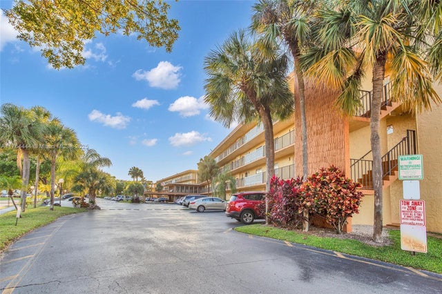 1 of 8 - N/A, Boca Raton, FL