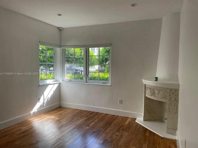 4 of 13 - 727 14th Pl 1, Miami Beach, FL