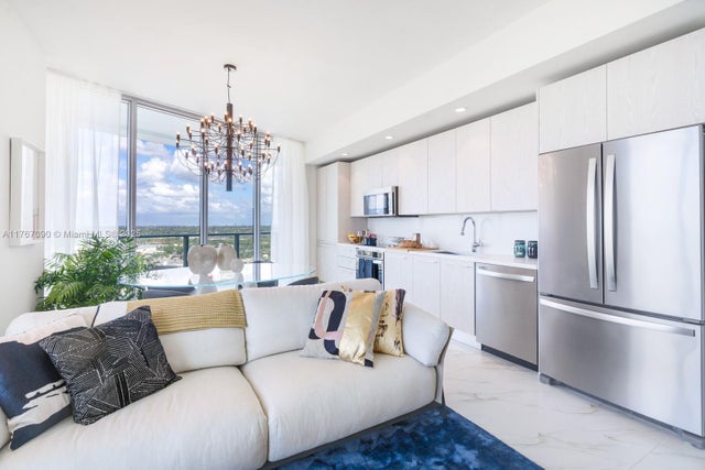 1 of 37 - 2000 Metropica Way 1810, Sunrise, FL