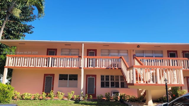 1 of 13 - 418 Tilford T 418, Deerfield Beach, FL