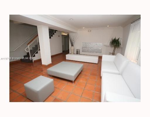 2 of 14 - 1521 Lenox Ave 101, Miami Beach, FL