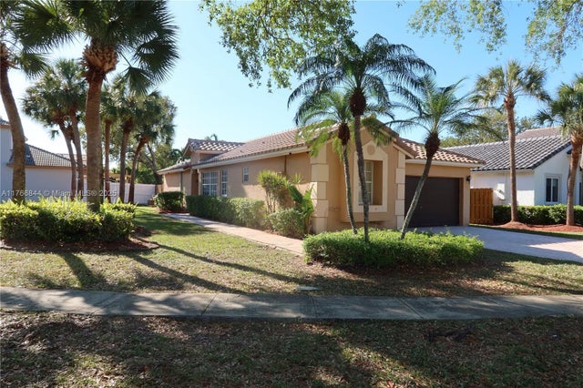 1 of 50 - 1026 Nw 170th Ave, Pembroke Pines, FL