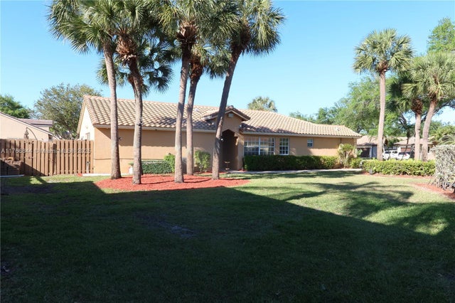 3 of 50 - 1026 Nw 170th Ave, Pembroke Pines, FL