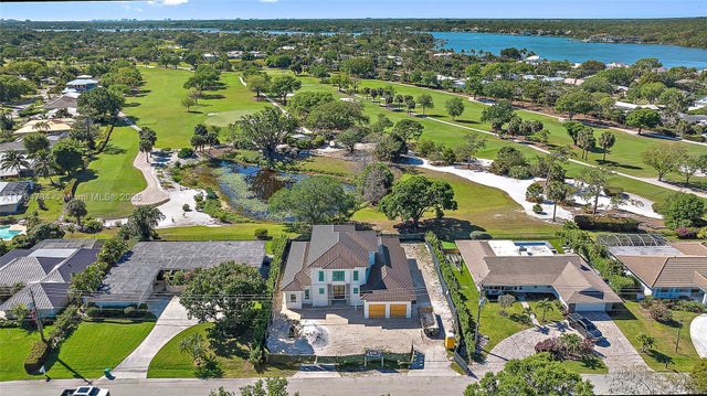 3 of 37 - 325 N Fairway N, Tequesta, FL