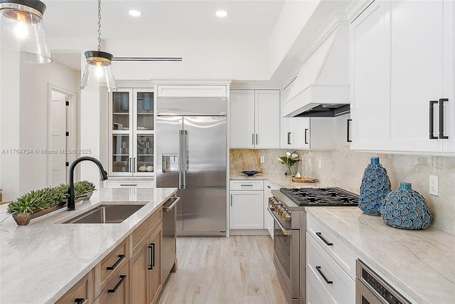5 of 54 - 325 N Fairway N, Tequesta, FL
