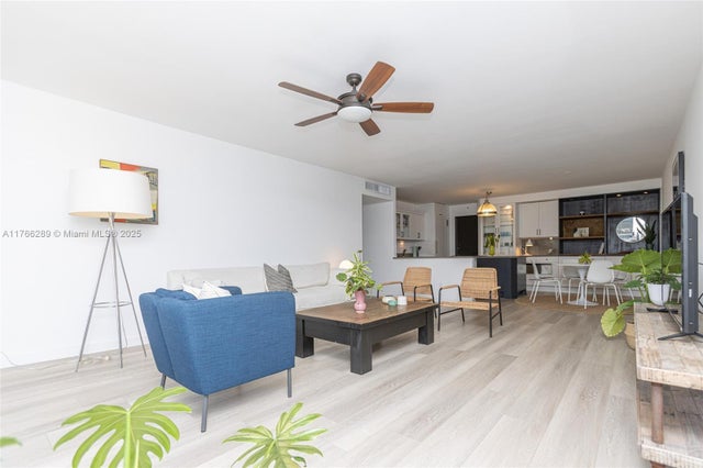 2 of 25 - 150 Ocean Lane Dr 7f, Key Biscayne, FL