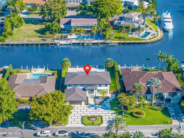5 of 88 - 406 Holiday Dr, Hallandale Beach, FL