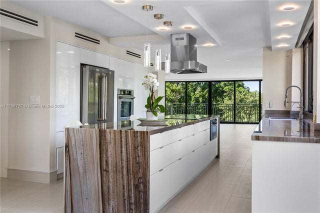 1 of 52 - 700 Coral Way 2, Coral Gables, FL