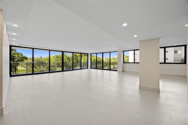 3 of 52 - 700 Coral Way 2, Coral Gables, FL