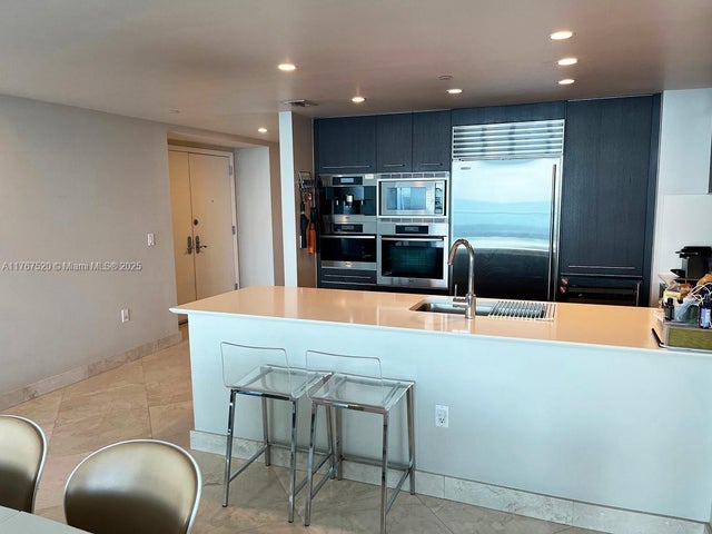 3 of 15 - 17001 E Collins Ave 1404, Sunny Isles Beach, FL