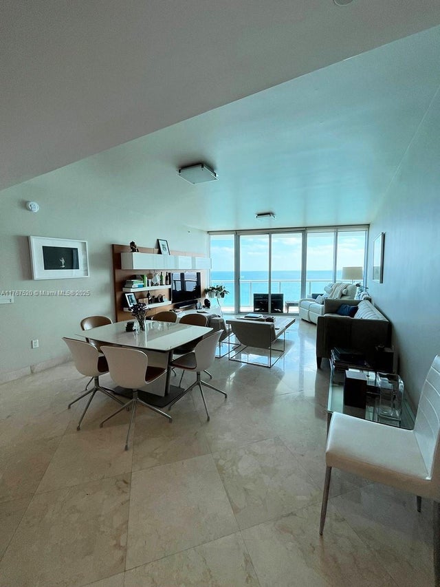 5 of 15 - 17001 E Collins Ave 1404, Sunny Isles Beach, FL