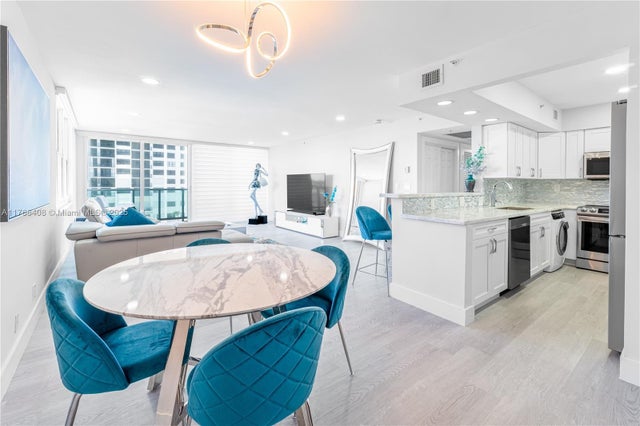 3 of 20 - 2501 S Ocean Dr 536, Hollywood, FL