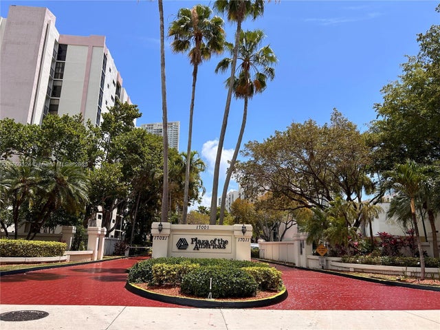 2 of 39 - 17021 N Bay Rd 828, Sunny Isles Beach, FL